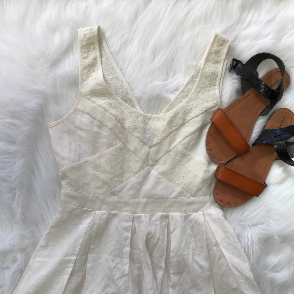 American Eagle White dress